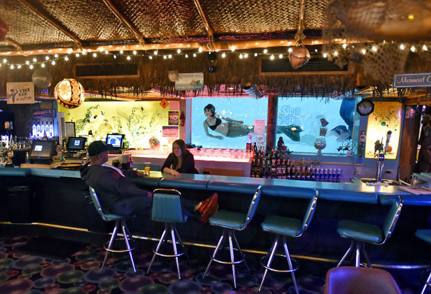 Sip 'n Dip Lounge - Great Falls